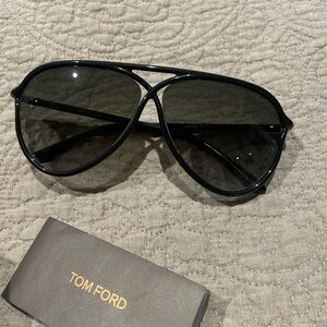 Tom Ford Sleek Black Eyewear